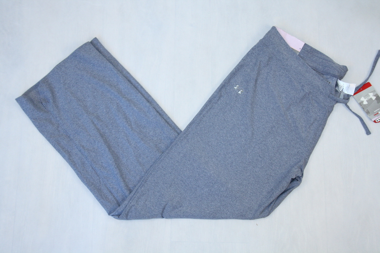 damskie spodnie treningowe UNDER ARMOUR loose szary (2)