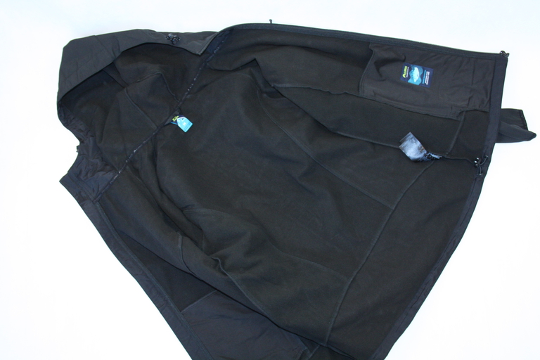 męska kurtka softshell ELBRUS Sete black/midnight navy (2)