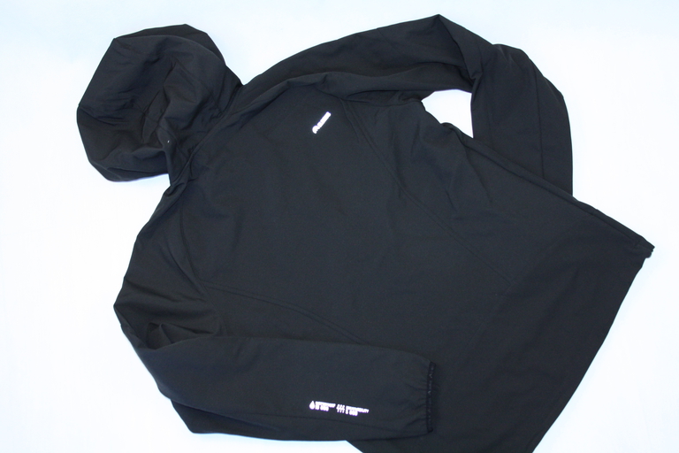 męska kurtka softshell ELBRUS Sete black/midnight navy (5)